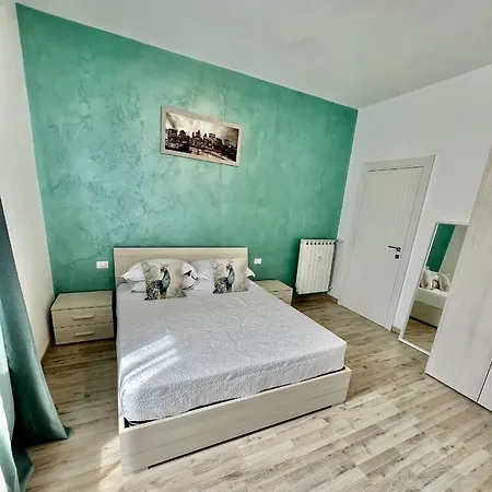 Toscanini 5 Terre Apartament