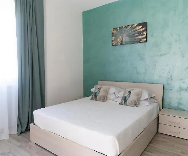 Toscanini 5 Terre Apartment La Spezia